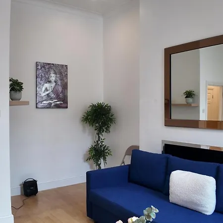 Cozy Apartment Sleep 5 In Berkely Bk3 London Exterior photo